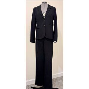 Banana Republic Two-Button Wool Blazer and Logan Trouser Suit - Black - 6